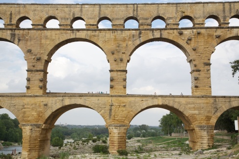 A photo of the Pont-du-Gard with people on it just to show the scale.